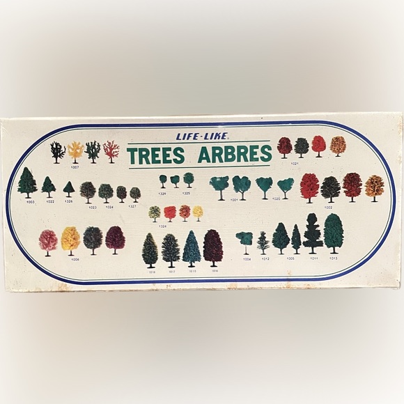 🎈2/$20 - Life-Like “Maple” Trees - Model Railway Accessories - Picture 4 of 4